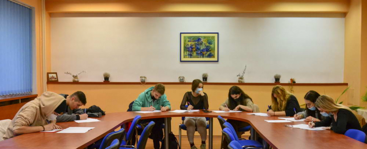 Štvrtákom pri rozhodovaní sa čo ďalej pomohol aj test profesijnej orientácie